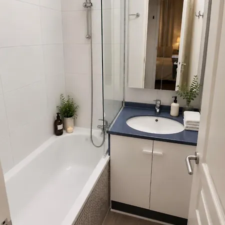 -terrace- 2min To - Ac - Wifi - Pool Διαμέρισμα Κάννες